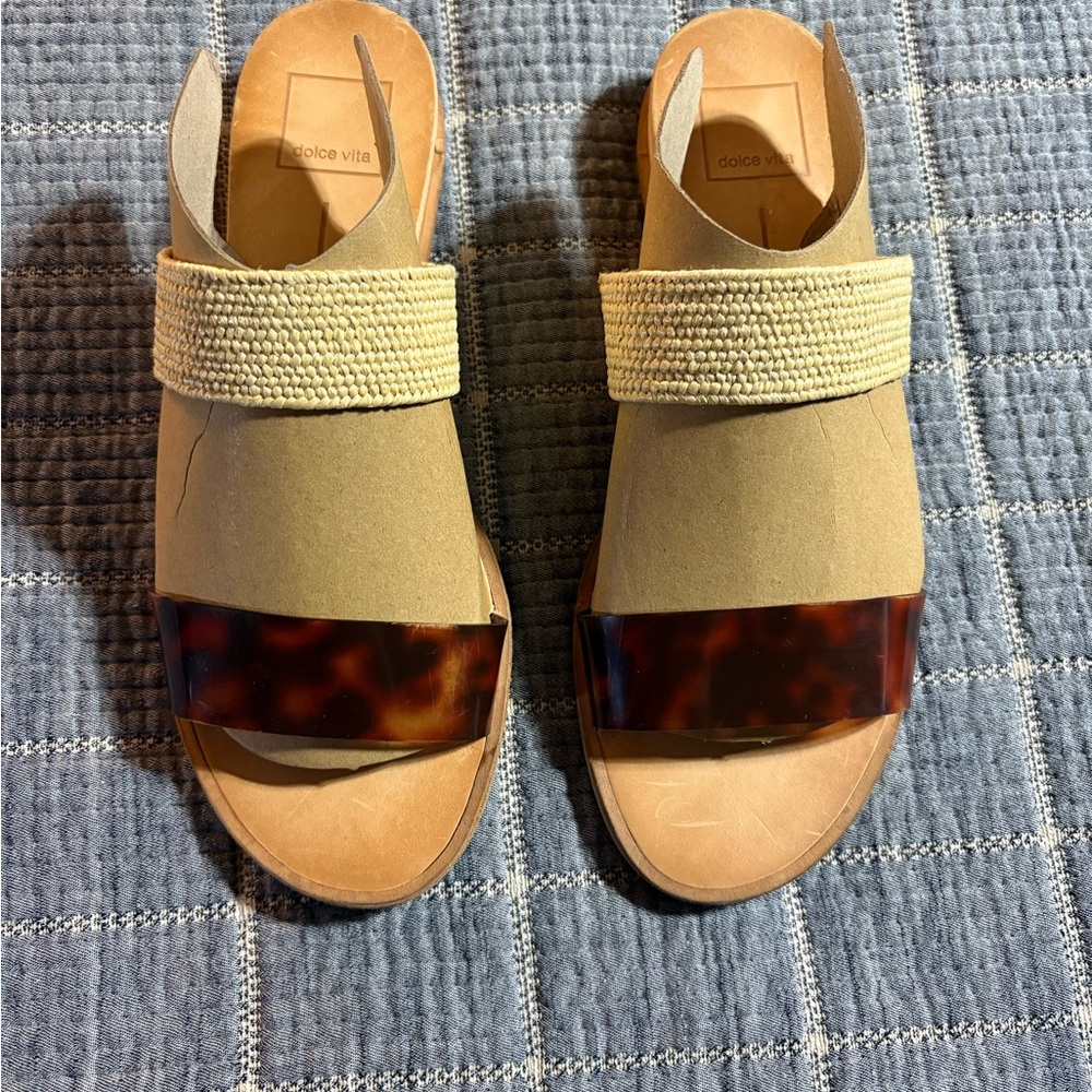 Dolce Vita Tan and Brown Women's Sandals